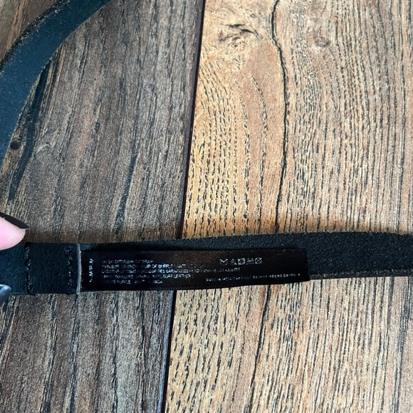 Widow (dolls kill) skinny black leather belt - Picture 2 of 4